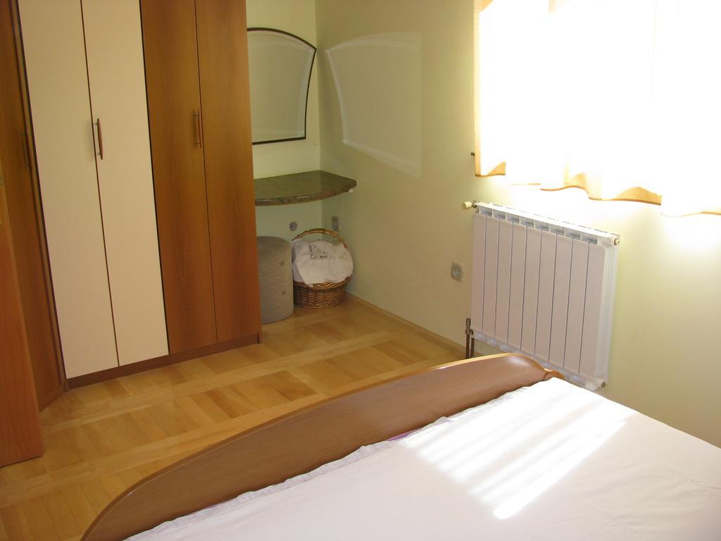 Apartment Megi Tribalj Pokoj fotografie